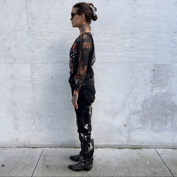 COPY - Signature 8 Mesh Floral Embroidery Multi Colored Threads Tie Up Crop Top - Picture 4 of 10